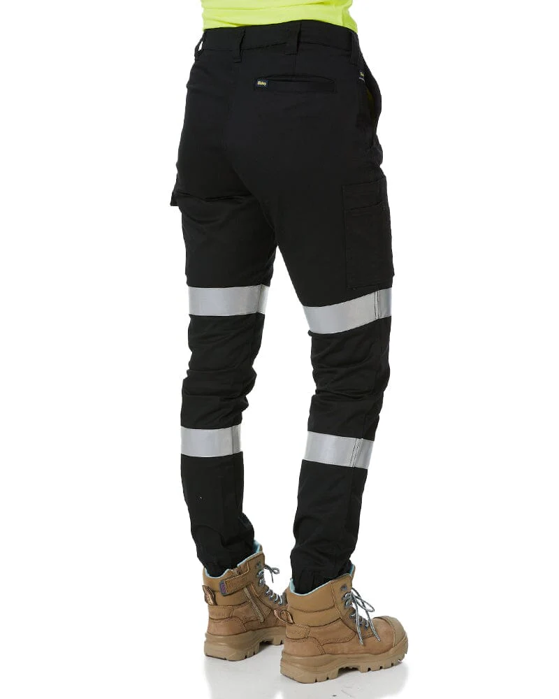 Women's Taped Cotton Cargo Cuffed Pants - Black - Image 5